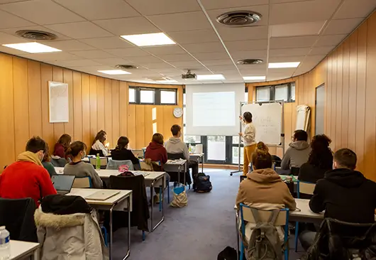 campus versailles salle de classe